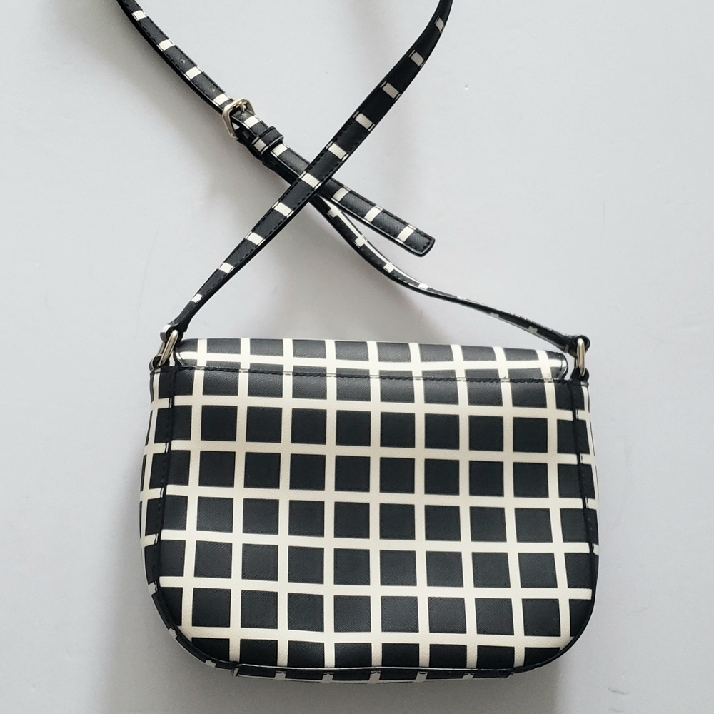 Kate Spade NWOT Saffiano Leather Crossbody Flap Bag NEVER USED. - Picture 10 of 13